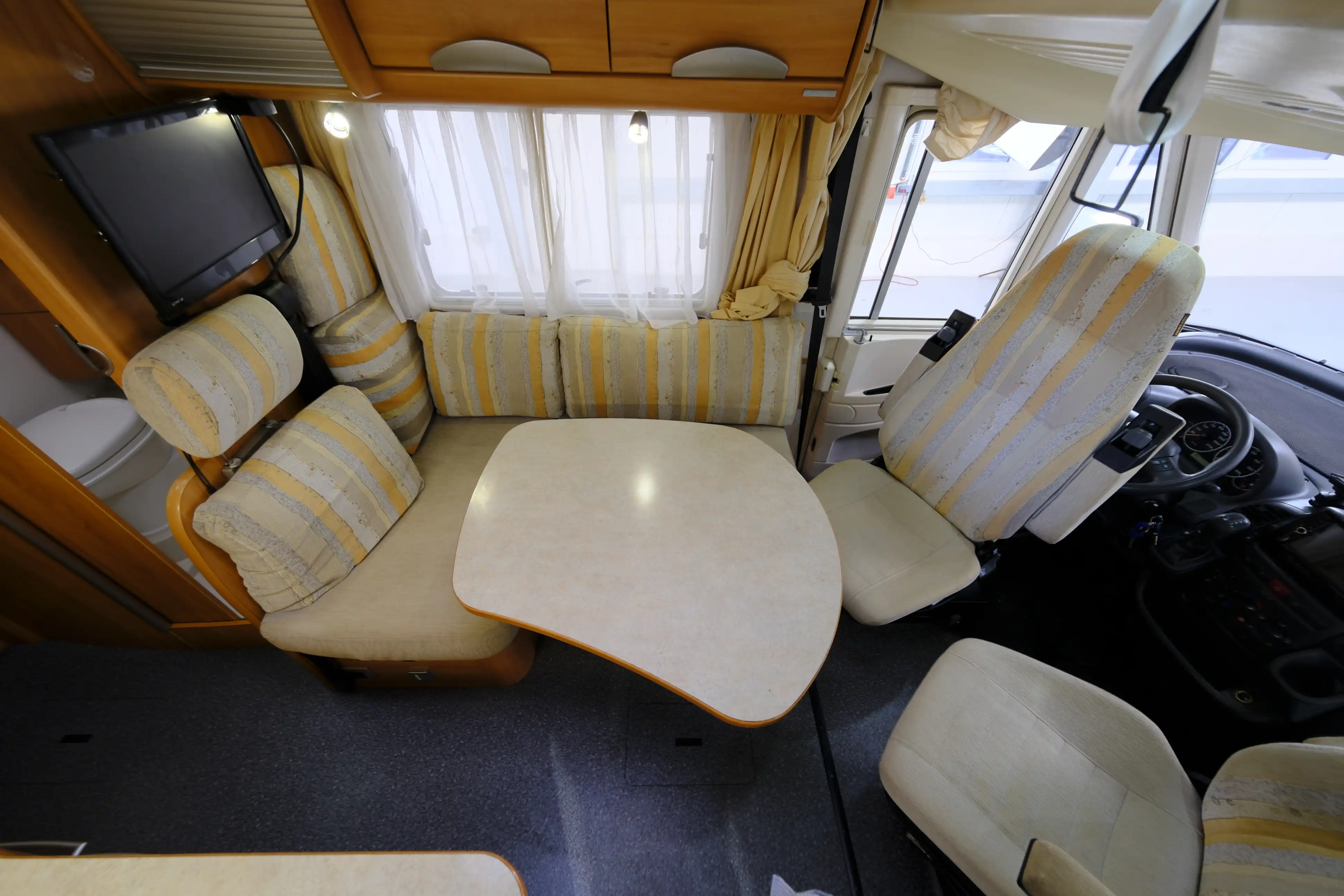 HYMER-ERIBA B 674 G - Ansicht 8